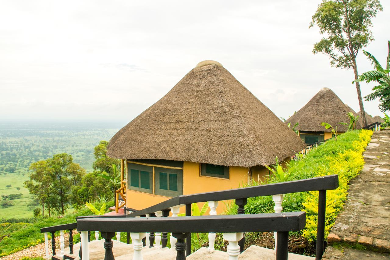 Queen Elizabeth Pvt Lodge Kichwamba Esterno foto