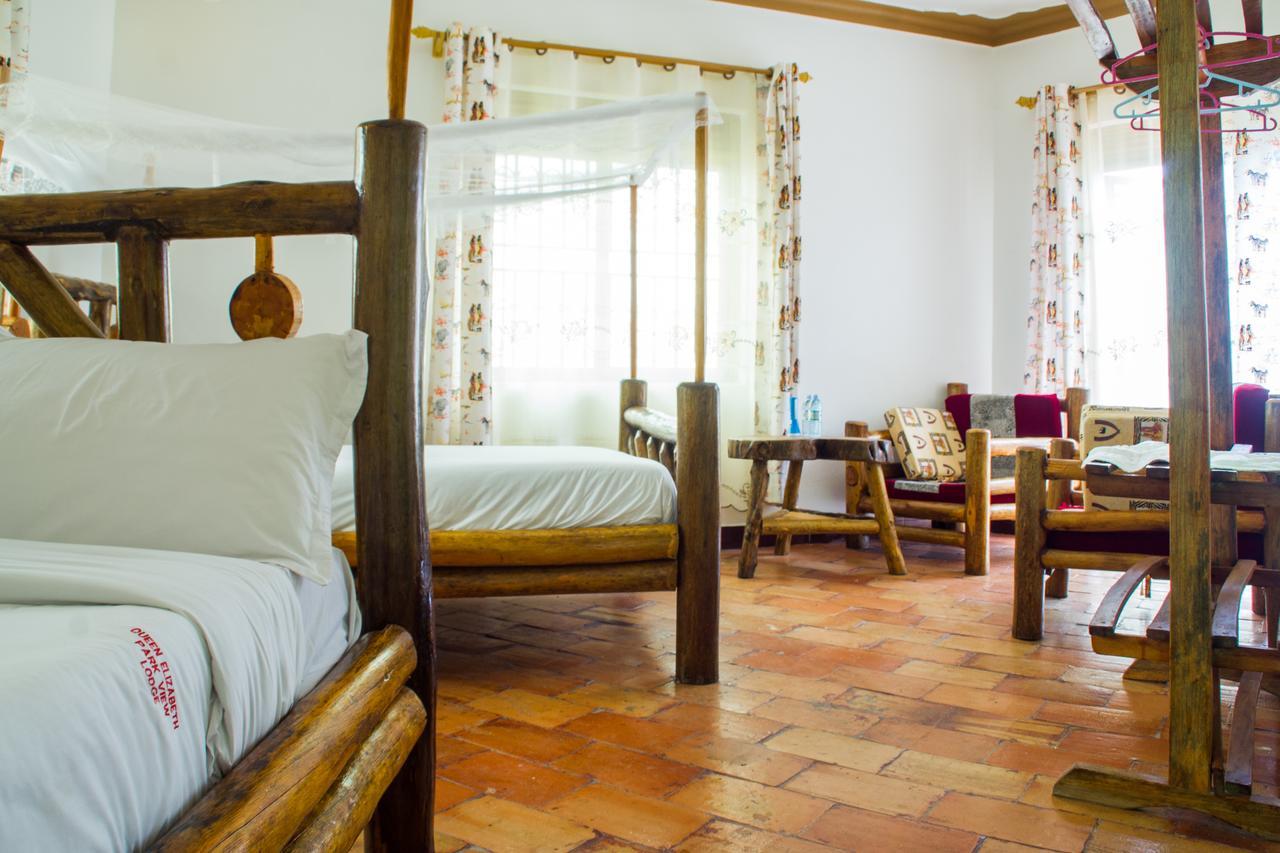 Queen Elizabeth Pvt Lodge Kichwamba Esterno foto